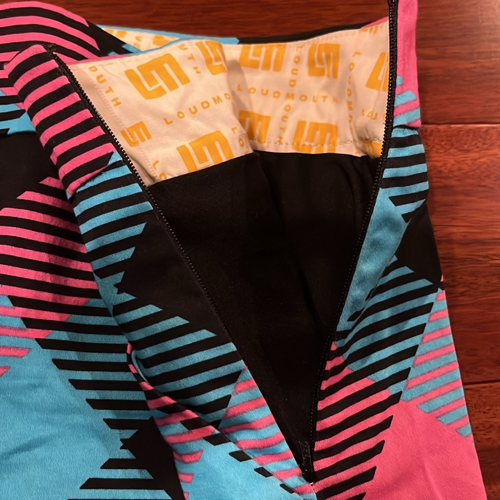 Loud Mouth - ladies golf skorts. - Picture 10 of 10